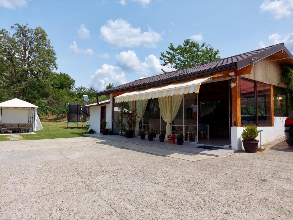 Pensiunea Prestige House Delux — foto 6