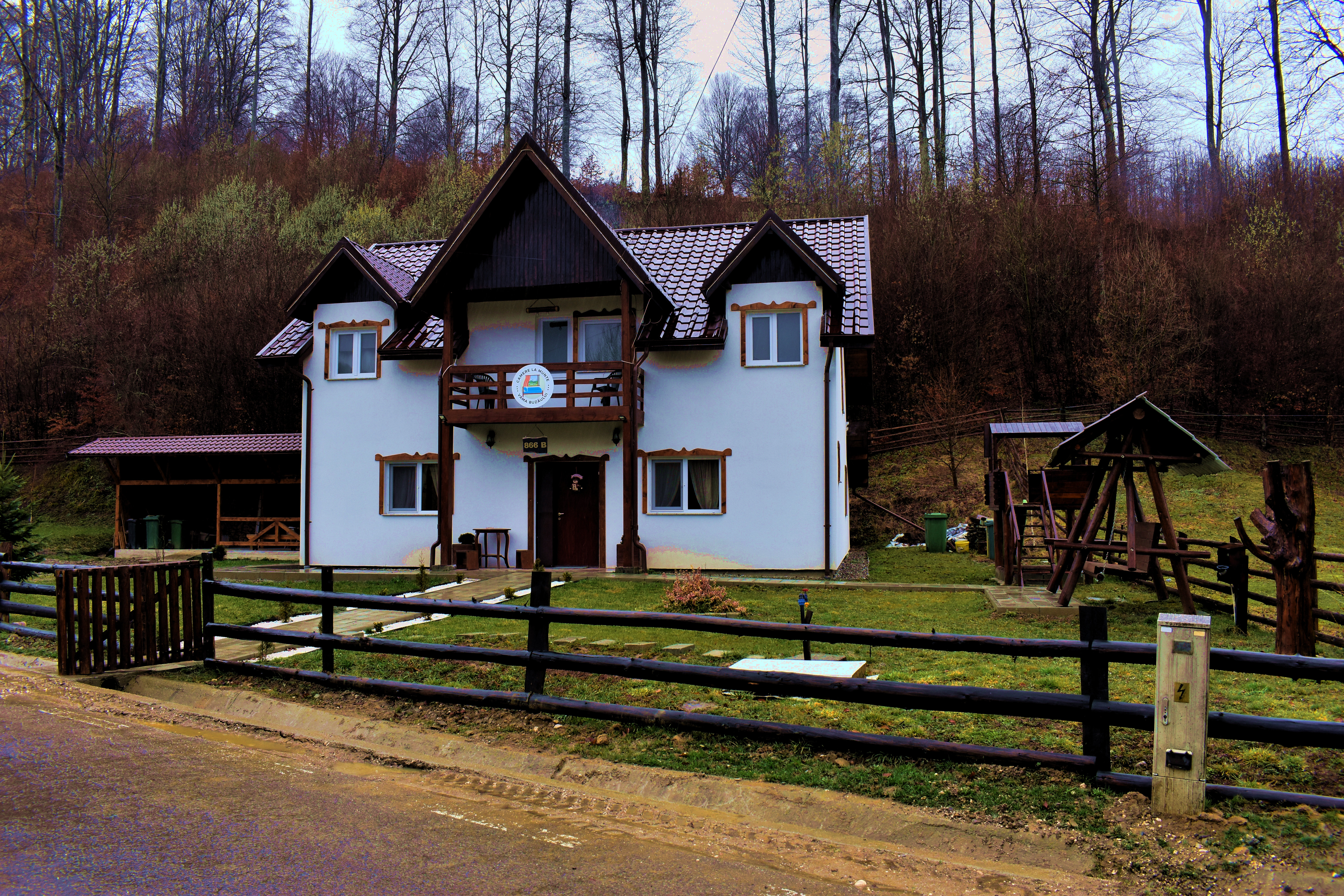 Casa Vânătorului Buzăiel — pensiune în Vama Buzăului