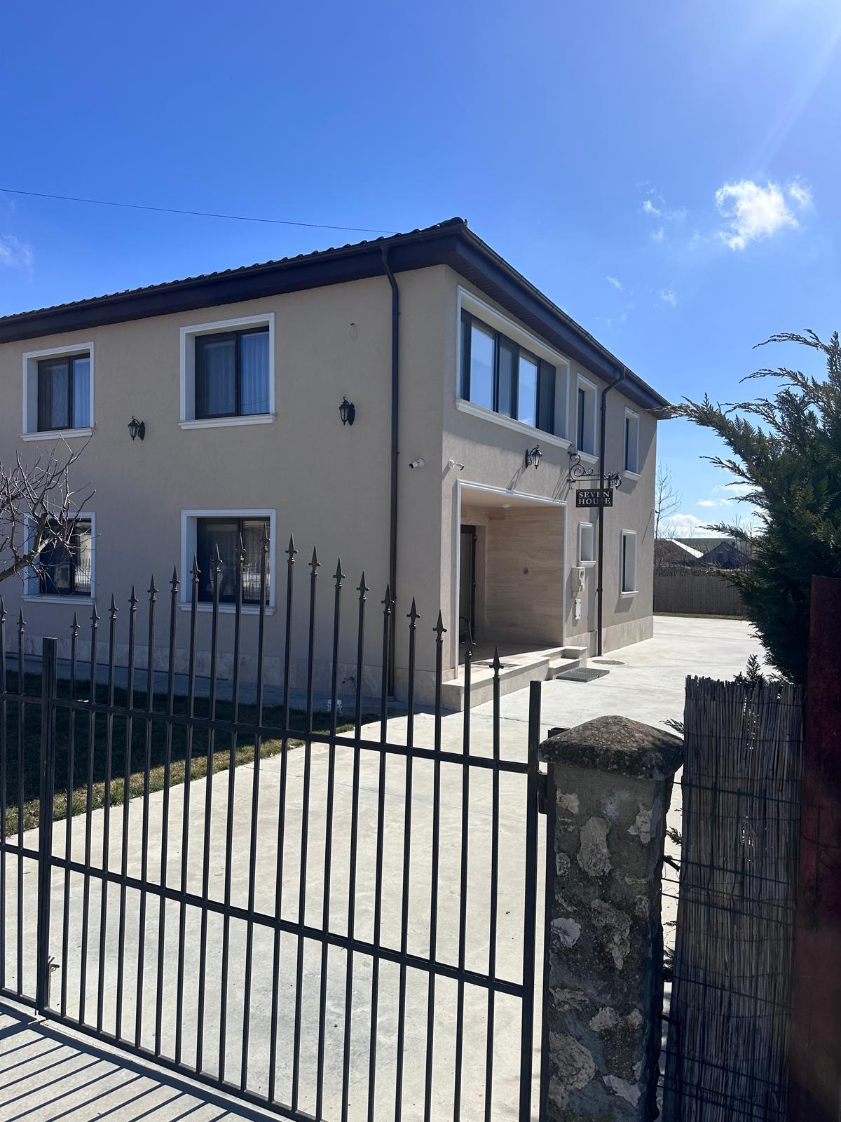 Seven House Cogealac, Constanta — foto 31